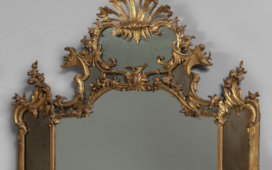 Caminiera Luigi XIV in legno finemente intagliato e dorato, Piemonte sec.XVIII cm....
