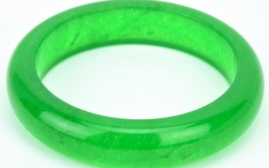 Carved Chinese Green Jade Bangle Bracelet