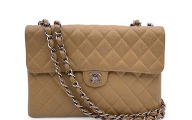 Chanel - Vintage Beige Quilted Caviar Jumbo Timeless Classic Flap Bag Shoulder bag