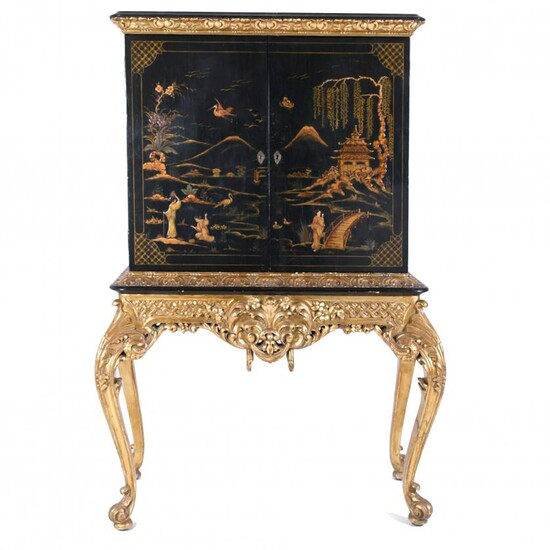 ENGLISH ORIENTAL-STYLE CABINET ON A CONSOLE, LATE 19TH CENTURY.