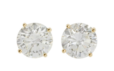 Earrings in gold and diamonds
