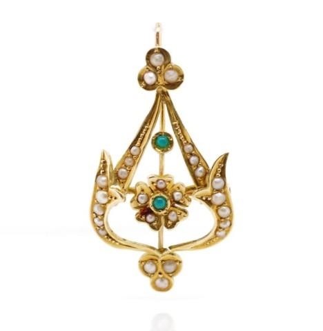 Edwardian 15ct yellow gold pendant set with seed pearls and ...