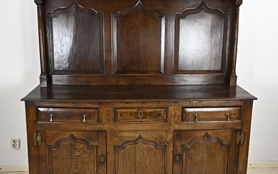 English sideboard (oak)