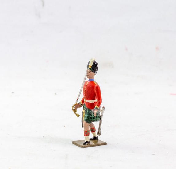 French factory CBG Paris, polychrome toy soldiers. Highlanders...