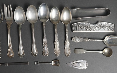 Group of Assorted Mostly Sterling Silver Flatware 8.4 ozt
