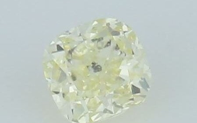 IGI Cert. 0.45 ct. Fancy Light Yellow Diamond UNTREATED