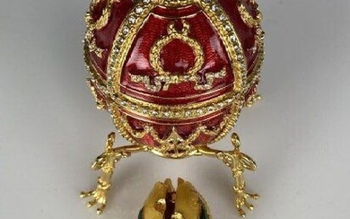 IMPERIAL FABERGE ROSE BUD EGG