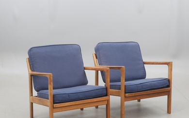 KARL ERIK EKSELIUS. A pair of chairs, "F141 “, JOC Vetlanda.
