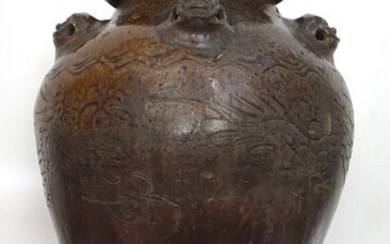 Large Martaban (No Reserve) - Stoneware - China - 17th century (Ming dynasty)
