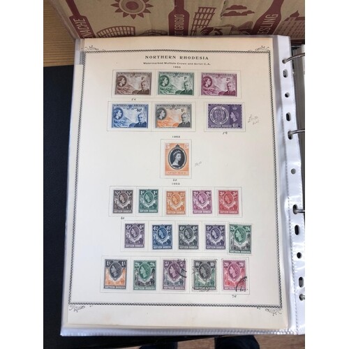 MALAYA a useful collection housed in 9 stock books, mint and...