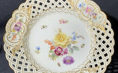 MEISSEN Signed Floral Porcelain Pedestal Plate