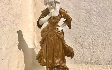 Médnat - Fabrication Française Paris - Sculpture, Broken jug (1) - Copper, Gilt - Early 20th century