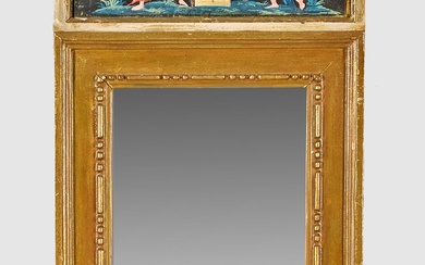 Miroir mural Louis XVI en bois, couleur crème et partiellement doré. Cadre de miroir droit...