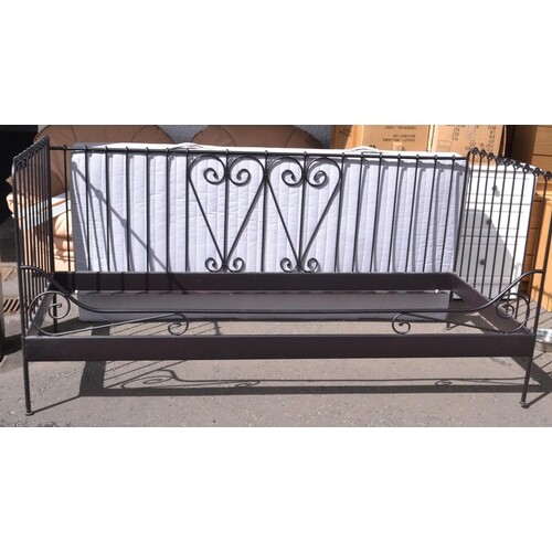 Modern wrought iron style day-bed with mattress( as new cond...