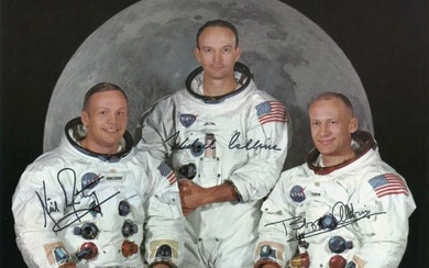 NASA Apollo 11 Facs Autographed 8 X 10 RP Photograph