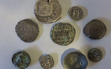 Neuf pièces diverses anciennes en métal,... - Lot 61 - Jonquet