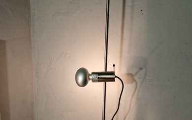Oluce - Tito Agnoli - Floor lamp - 387 - Brass, Metal, travertine