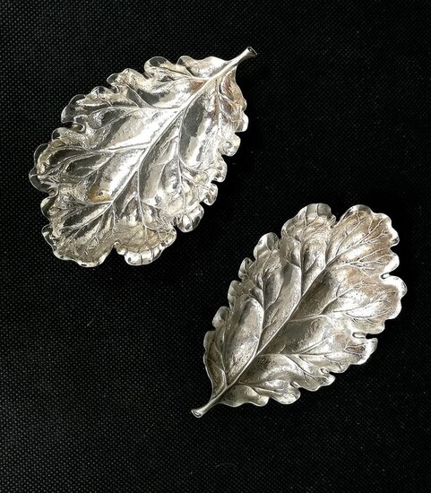 Pair of Leaves (2) - .925 silver - GIANMARIA BUCCELLATI - Italy - Mid 20th century
