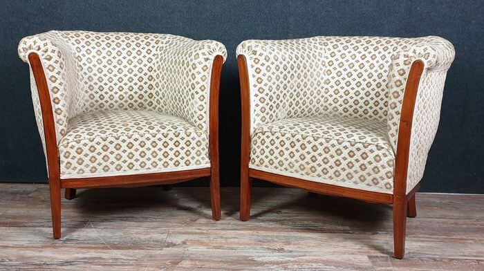 Pair of inlaid armchairs on mahogany - Mahogany - 1900