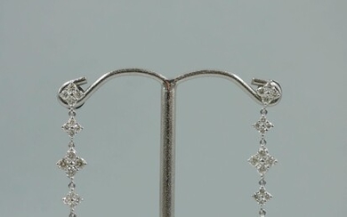 Paire de pendants d'oreilles en or blanc... - Lot 61 - Copages Auction Paris