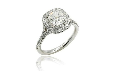 Plat Tiffany & Co 1.25ct Diamond Halo Engagement Ring