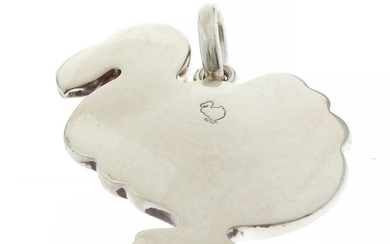Pomellato: A “Dodo” pendant of sterling silver. Measures app. 5.2×4.2 cm. Weight app. 60 g.