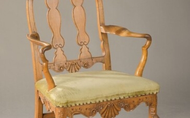 Rococo-armchair, Southern Germany, around 1750, Walnut massive, carved...