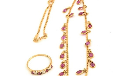 Ruby, Yellow Gold Jewelry Suite.