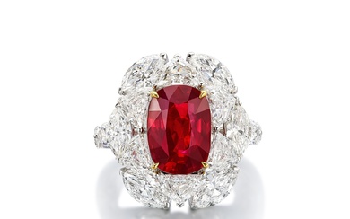 Ruby and Diamond Ring | 5.07克拉 天然 「緬甸鴿血紅」未經加熱 紅寶石 配...