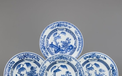 Set of 4 deep plates - Blue and white - Porcelain - Weeping willow and flowers in a fenced garden - China - Qianlong (1736-1795)