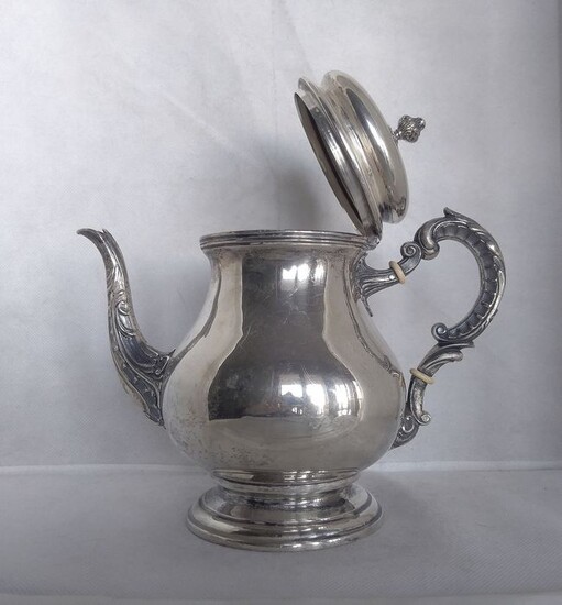 Teapot - .900 silver - Enrico Messulam - Milano- Italy - Late 19th century