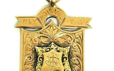 VICTORIAN 9K 375 Rose Gold Engraved Pendant