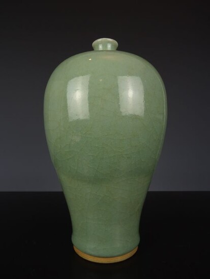 Vase - Crackle-ware - Porcelain - China - Early 20th century