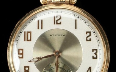 Waltham Colonial 14K Gold 17 Jewel Pocket Watch