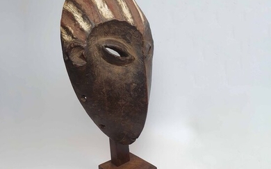 Yela mask - Wood - Ancienne collection Robert Lemariey (Paris, France) - DR Congo