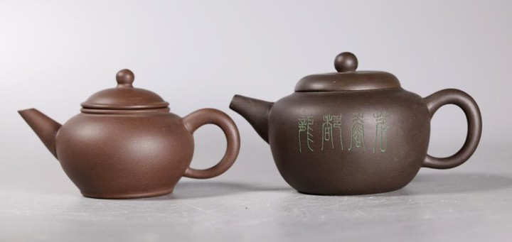 2 Chinese Dark Clay Yixing Standard Teapots