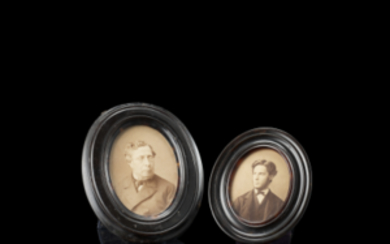 19th-century Neapolitan art. Two oval tortoiseshell frames with photos (defects)