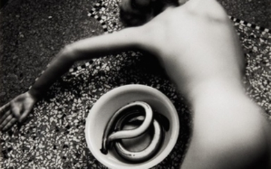 FRANCESCA WOODMAN | UNTITLED (FROM THE SERIES EEL), 1978