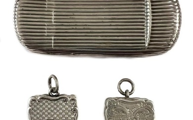 A 19th century silver snuff box, mark of Joseph Willmore, together with two vinaigrettes