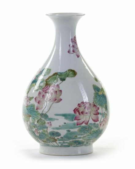 A CHINESE PEAR-SHAPED FAMILLE ROSE VASE