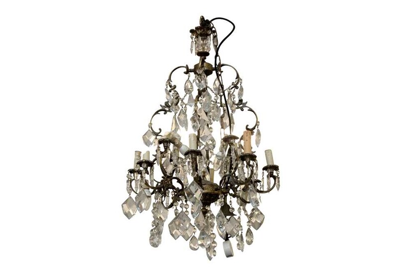 A CONTINENTAL BRONZED AND GILT METAL CHANDELIER, 20TH CENTURY