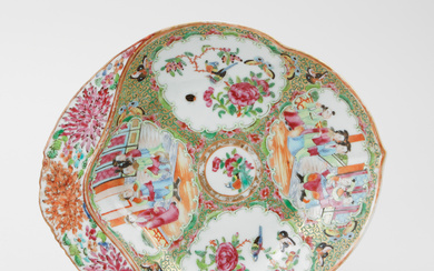 A Chinese porcelain dish, Cantonese, 19th century.