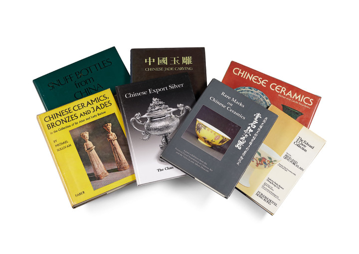 A GROUP OF NINETY-EIGHT VOLUMES REFERENCE BOOKS ON CHINESE ART