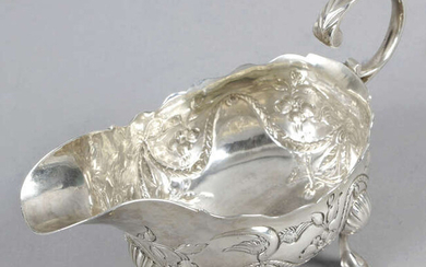 A George III small silver sauce boat.