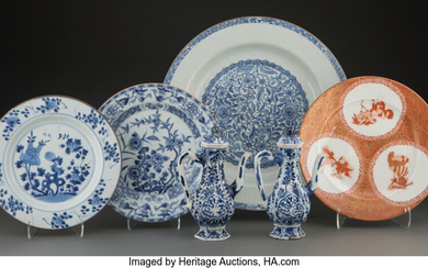 A Group of Six Chinese Export Porcelain Table Articles