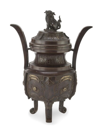 A LARGE CHINESE BURNISHED BRONZE CENSER FIRST HALF 20TH CENTURY.