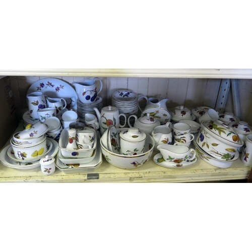 A Large Collection of Royal Worcester 'Evesham' Table Ware ...