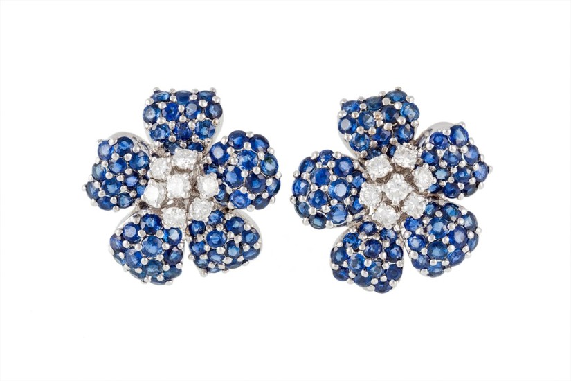 A PAIR OF TIFFANY & CO SAPPHIRE AND DIAMOND FLORAL EARRINGS,...
