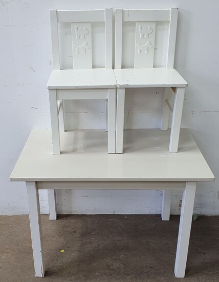 A WHITE PAINTED CHILD'S TABLE AND TWO CHAIRS