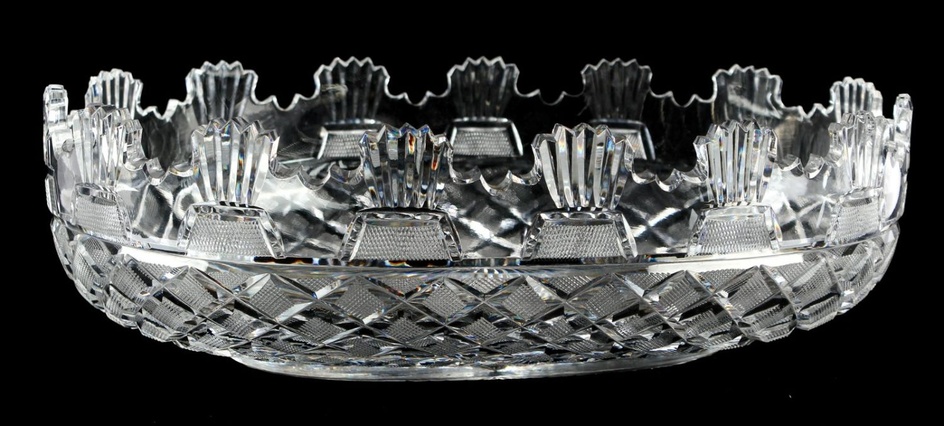 A Waterford Crystal Heritage Collection Kennedy Oval Bowl